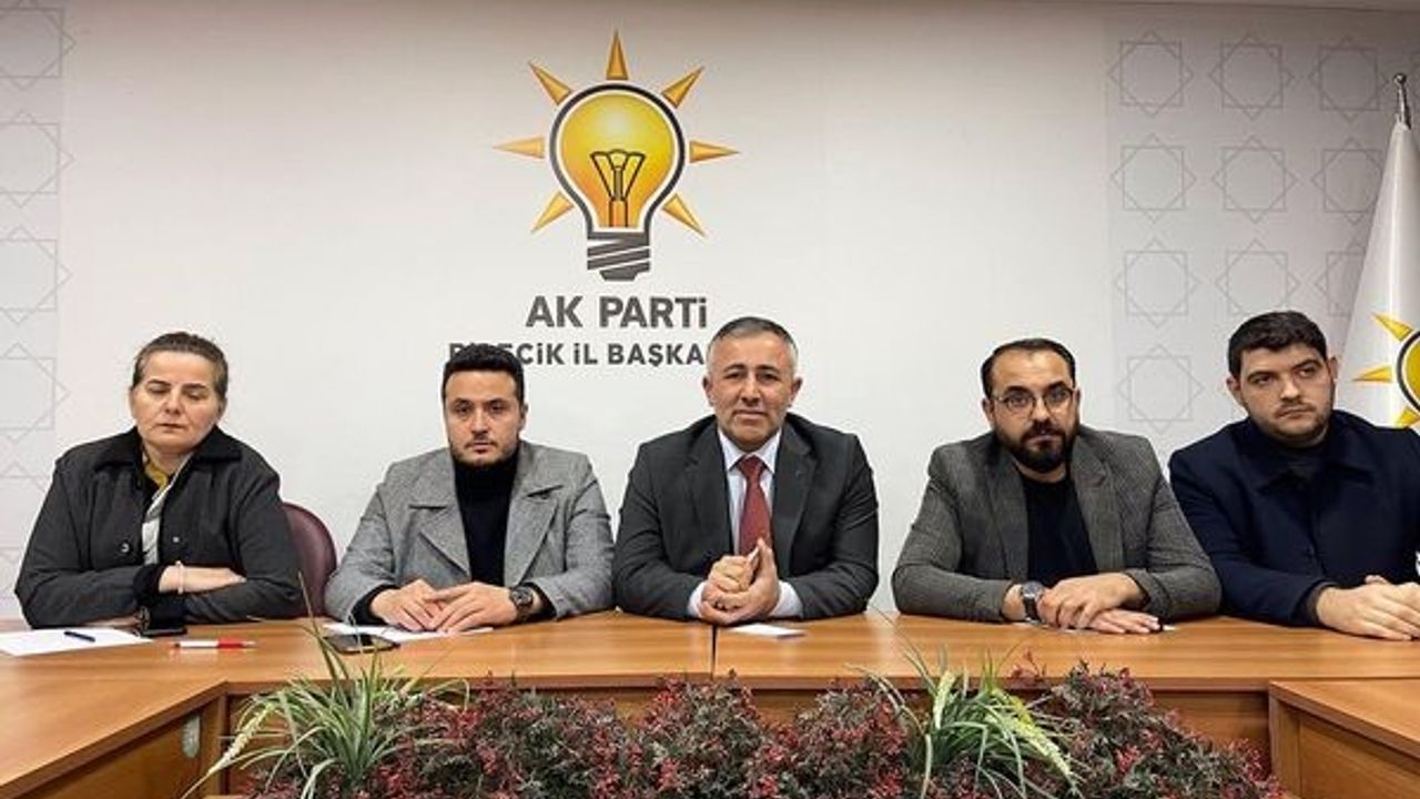 AK Parti'de ‘İl Yönetimi Toplantısı’ düzenlendi