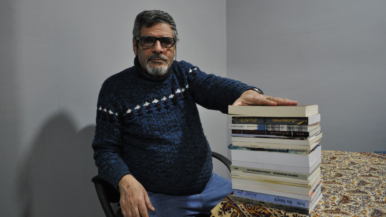 Dünyaca ünlü Türk şairi Şehriyar’ın öğrencisi sanatını Eskişehir’de devam ettiriyor