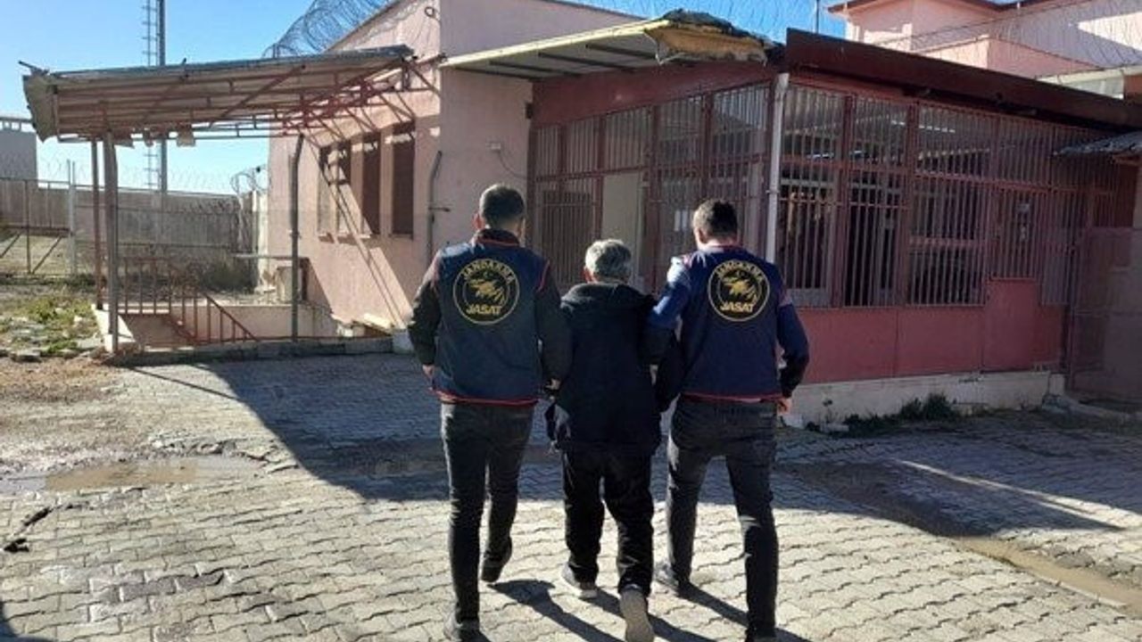 Jandarma ekiplerince hapis cezası bulunan 60 şahıs yakalandı