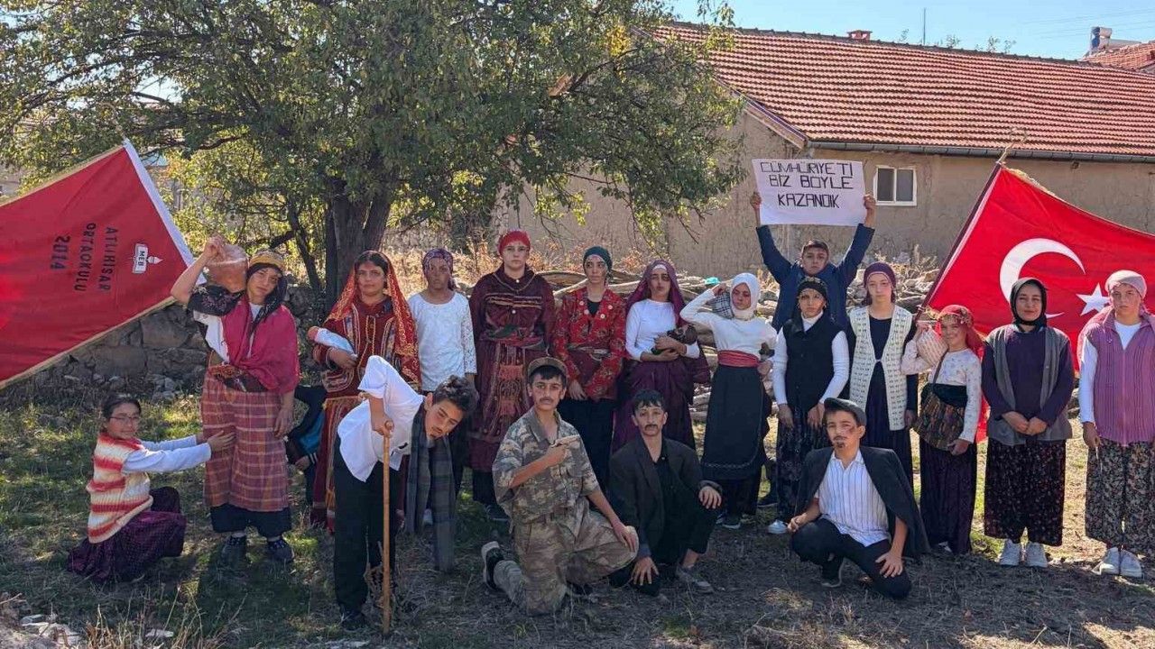 Çocuklardan Cumhuriyet Bayramı’na özel farklı kutlama