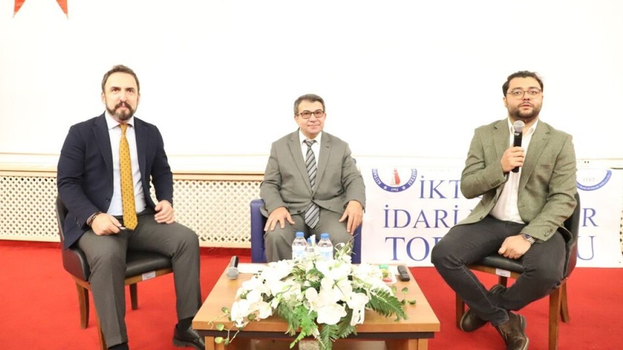 Kütahya’da "Kamuda Kariyer" söyleşisi