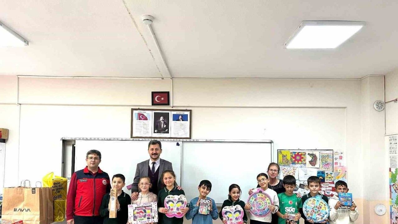 ‘Lider Çocuk Kampı’ bilgi yarışmasıyla sona erdi