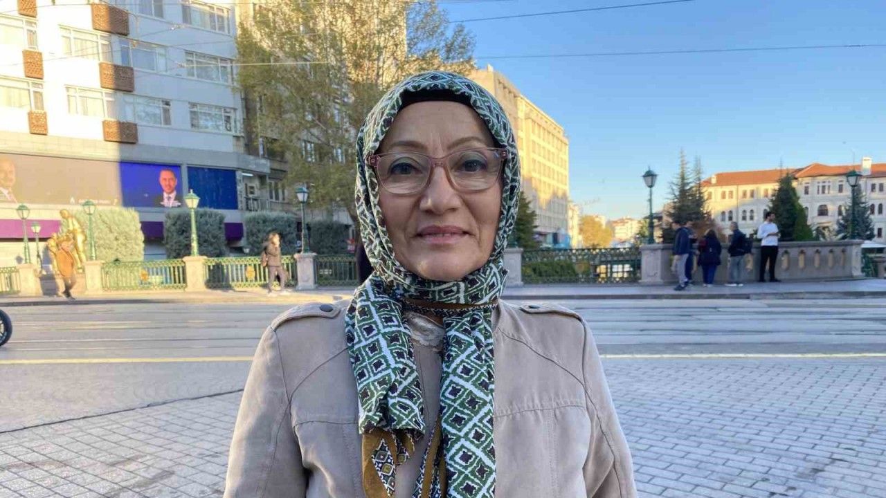 Yazlık valilik konutunu satıp okul yaptıran Vali Aksoy’a teşekkür ziyareti