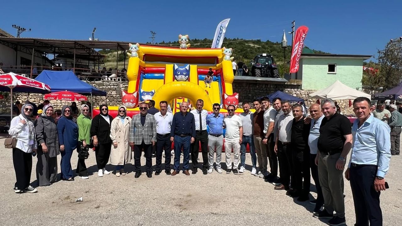 Medetli Köyü’nde Hıdırellez Coşkusu