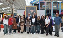 Başkan Bakkalcıoğlu resim ve fotoğraf sergisini gezdi