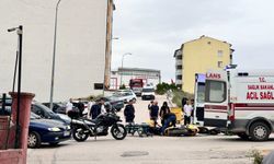 Bilecik'te motosikletlerin çarpışması sonucu 1 kişi yaralandı