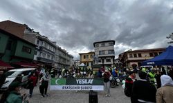 11. Geleneksel Yeşilay Bisiklet Turu'na Eskişehir'de yoğun ilgi