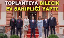 TOPLANTIYA BiLECiK  EV SAHiPLiĞİ YAPTI