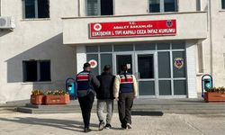 ÇOCUĞUN CİNSEL İSTİSMARI SUÇUNDAN ARANAN YABANCI UYRUKLU ŞAHIS YAKALANDI