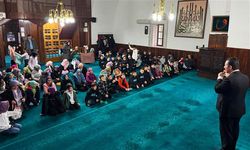 ORTAOKUL ÖĞRENCİLERİNDEN CAMİ ZİYARETİ