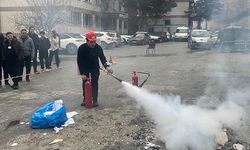 EVLİYA ÇELEBİ HASTANESİNDE YANGINA MÜDAHALE EĞİTİMLERİ