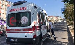 Kontrolden çıkan motosiklet devrilirken, sürücüsü yaralandı