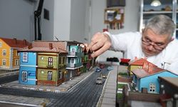 33 YILDIR BİRİKTİRDİĞİ FİGÜRLERLE ODASINDA KÜÇÜK ESKİŞEHİR'İ OLUŞTURDU