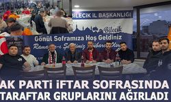 AK PARTİ İFTAR SOFRASINDA  TARAFTAR GRUPLARINI AĞIRLADI
