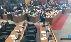 BELEDİYE MECLİSİ'NDE MHP'Lİ ÜYELER TOPLANTIYI TERK ETTİ