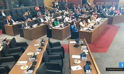 BELEDİYE MECLİSİ'NDE MHP'Lİ ÜYELER TOPLANTIYI TERK ETTİ