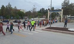 ÖĞRENCİLERE TRAFİK EĞİTİMİ