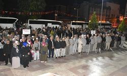 BİLECİK'TE HACI ADAYLARI DUALARLA UĞURLANDI