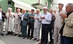 19 hacı adayı kutsal topraklara uğurlandı