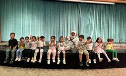 ENGELSİZ KREŞ’TE TİYATRO MUTLULUĞU