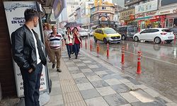 SAĞANAK YAĞIŞ BİR ÇOK KİŞİYE ZOR ANLAR YAŞATTI