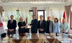 BOZÜYÜK, AVRUPA'DAN GELEN EĞİTİMCİLERE EV SAHİPLİĞİ YAPTI