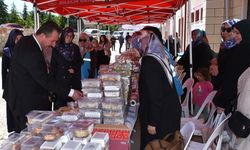 KUR’AN KURSLARI İÇİN "HAYIR ÇARŞISI" DÜZENLENDİ