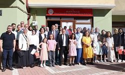 SEVGİ EVLERİ’NDEKİ ÇOCUKLARA DESTEK VEREN GÖNÜLLÜLERE TEŞEKKÜR BELGELERİ TAKDİM EDİLDİ