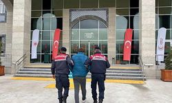 UYUŞTURUCU TİCARETİNE 2 TUTUKLAMA