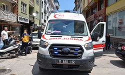 OTOMOBİL İLE MOTOSİKLET ÇARPIŞTI; 1 YARALI