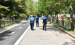 YERLERE SİGARA İZMARİTİ, ÇÖP ATAN 62 VATANDAŞA 183 BİN 86 LİRA PARA CEZASI UYGULANDI
