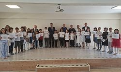 Öğrencilerin karne heyecanı