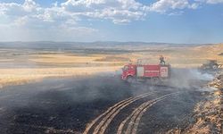 Sandıklı’da tarım arazilerinde yangın çıktı