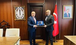 BOZÜYÜK TSO’DAN GIDA VE KONTROL GENEL MÜDÜRÜ SAYIN ERSİN DİLBER’E ZİYARET