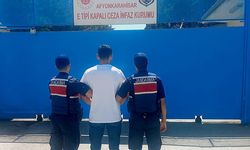 KASTEN ÖLDÜRME SUÇUNDAN HAPİS CEZASIYLA ARANAN ŞAHSI POLİS YAKALADI