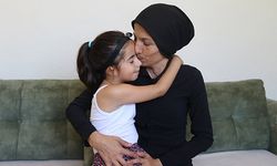 MİNİK ZEYNEP'E İLK YARDIM ELİNİ DOÇ. DR. AKDAĞ UZATTI