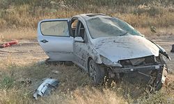 TRAFİK KAZASI, 1 ÖLÜ 2 YARALI