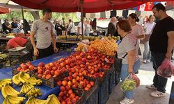 Esnaf Çarşamba Pazarı'nın taşınmasını istemiyor