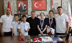 Bilecikli minik kulaçlardan büyük başarı