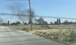 Arazideki küçük çaplı yangın ekipleri hareketlendirdi