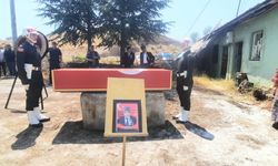 Vefat eden Kıbrıs gazisi son yolculuğuna uğurlandı