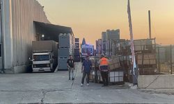 Makinaya sıkışan işçi ağır yaralandı