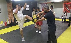 Çocuklarıyla antrenmana katılan aileler nefes nefese kaldı