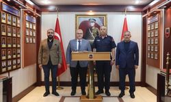 AK Parti Heyetinden İl Jandarma Komutanına Hayırlı Olsun Ziyareti