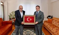 Vali Sözer’den Kıbrıs Gazisi Mehmet Öndersev’e Ziyaret