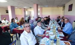 Altıntaş’ta öğretmen ve öğrenciler gazilerle bir araya geldi