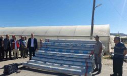 Simav’da 34 sera sahibine yüzde 50 hibeli 23 ton sera naylonu dağıtıldı