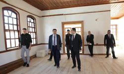 Tarihi konaklara inceleme