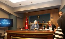 Vali vatandaşların talep ve isteklerini dinledi