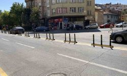 Atatürk caddesi dubaları tartışma konusu
